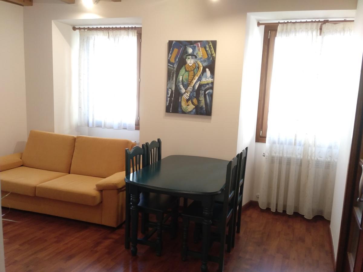 Apartamentos Turisticos Javier Lugo Eksteriør billede