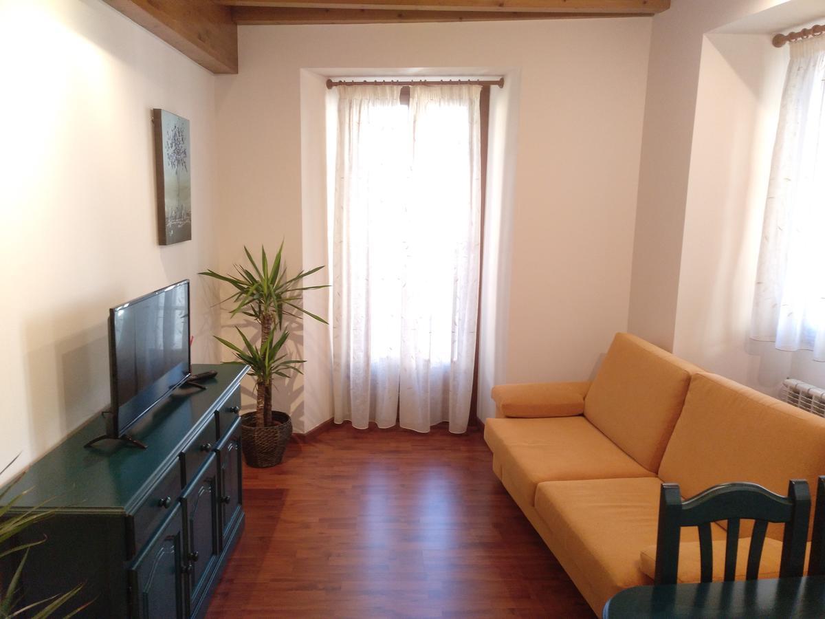 Apartamentos Turisticos Javier Lugo Eksteriør billede